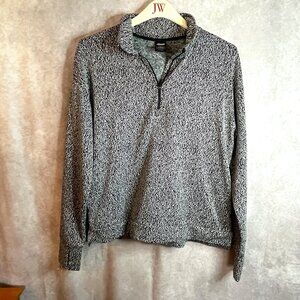 Women's Avia Medium Black and White marled 1/4 zip Pullover